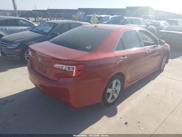 46398853 :رقم المزاد ، 4T1BF1FK1CU610682 vin ، 2012 Toyota Camry Se مزاد بيع