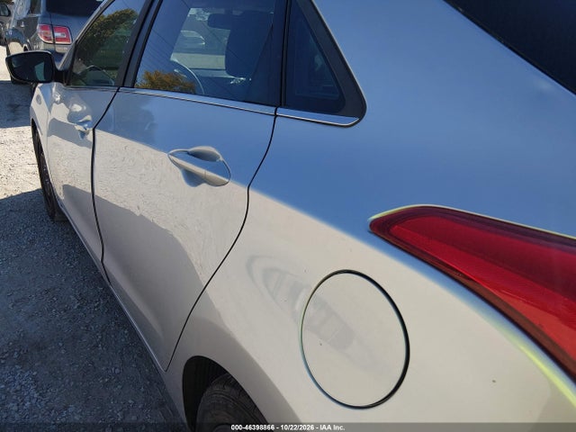 Aukcja sprzedaży 2016 Hyundai Elantra Gt, vin: KMHD35LH3GU337719, numer aukcji: 46398866