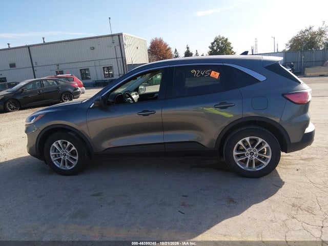 46399245 :رقم المزاد ، 1FMCU9BZ5NUA48686 vin ، 2022 Ford Escape Se Hybrid مزاد بيع