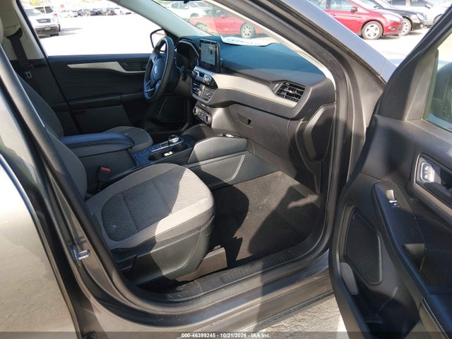 46399245 :رقم المزاد ، 1FMCU9BZ5NUA48686 vin ، 2022 Ford Escape Se Hybrid مزاد بيع