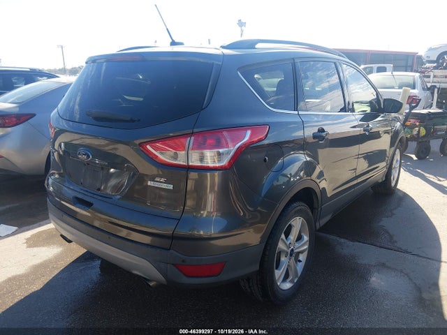 46399297 :رقم المزاد ، 1FMCU0GX4FUB61047 vin ، 2015 Ford Escape Se مزاد بيع