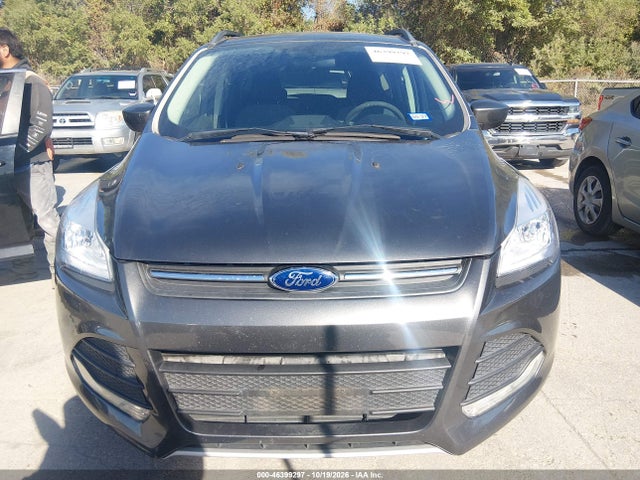 46399297 :رقم المزاد ، 1FMCU0GX4FUB61047 vin ، 2015 Ford Escape Se مزاد بيع