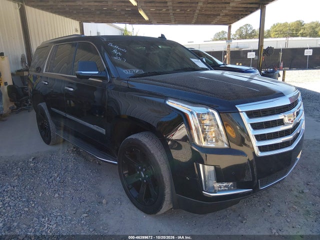2017 Cadillac Escalade Luxury მანქანა იყიდება აუქციონზე, vin: 1GYS3BKJ4HR122508, აუქციონის ნომერი: 46399672