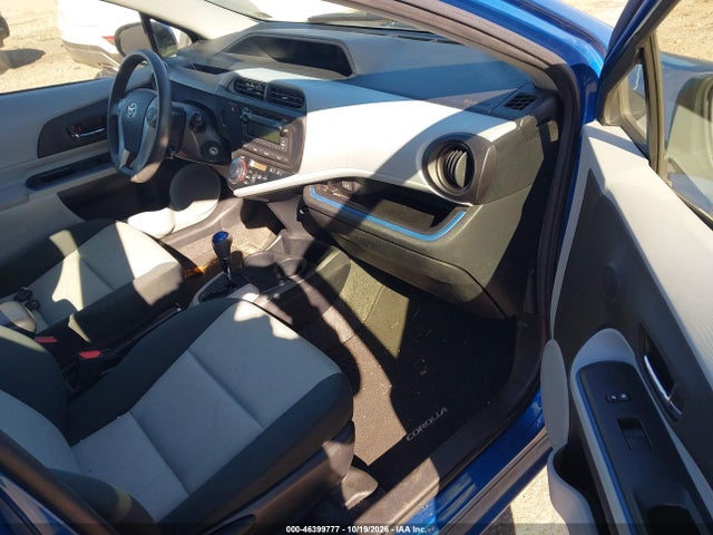 2012 Toyota Prius C Two მანქანა იყიდება აუქციონზე, vin: JTDKDTB33C1511495, აუქციონის ნომერი: 46399777
