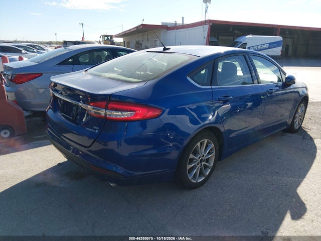 2017 Ford Fusion Hybrid Se მანქანა იყიდება აუქციონზე, vin: 3FA6P0LU4HR324963, აუქციონის ნომერი: 46399975