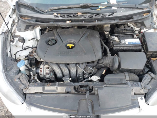 Продажа на аукционе авто 2015 Hyundai Elantra Se, vin: 5NPDH4AE9FH602774, номер лота: 46400297