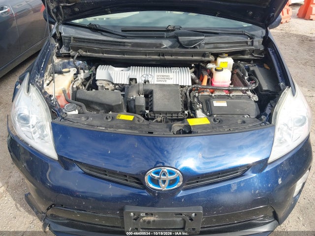 2014 Toyota Prius Four მანქანა იყიდება აუქციონზე, vin: JTDKN3DU3E1745027, აუქციონის ნომერი: 46400534