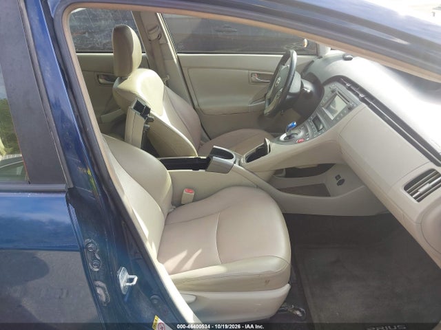 2014 Toyota Prius Four მანქანა იყიდება აუქციონზე, vin: JTDKN3DU3E1745027, აუქციონის ნომერი: 46400534