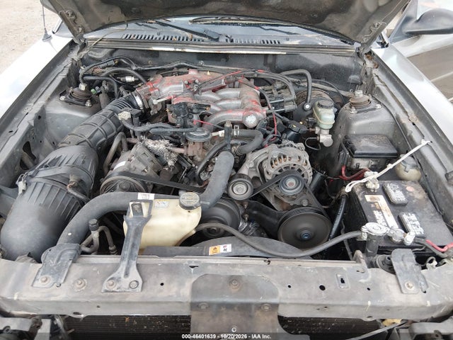 2001 Ford Mustang მანქანა იყიდება აუქციონზე, vin: 1FAFP44451F178680, აუქციონის ნომერი: 46401639