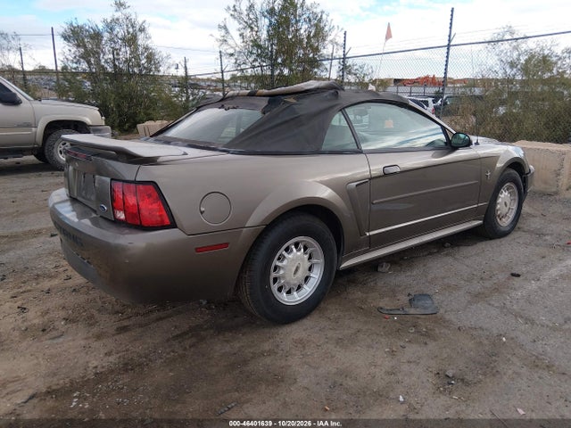2001 Ford Mustang მანქანა იყიდება აუქციონზე, vin: 1FAFP44451F178680, აუქციონის ნომერი: 46401639