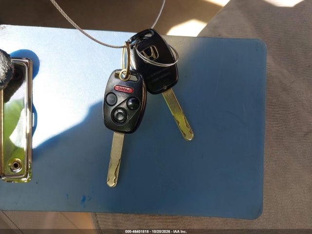 46401818 :رقم المزاد ، JHLRD68575C006269 vin ، 2005 Honda Cr-v Lx مزاد بيع