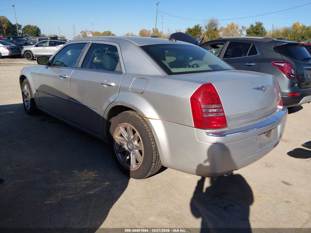 2006 Chrysler 300c მანქანა იყიდება აუქციონზე, vin: 2C3LA63H06H207026, აუქციონის ნომერი: 46401894