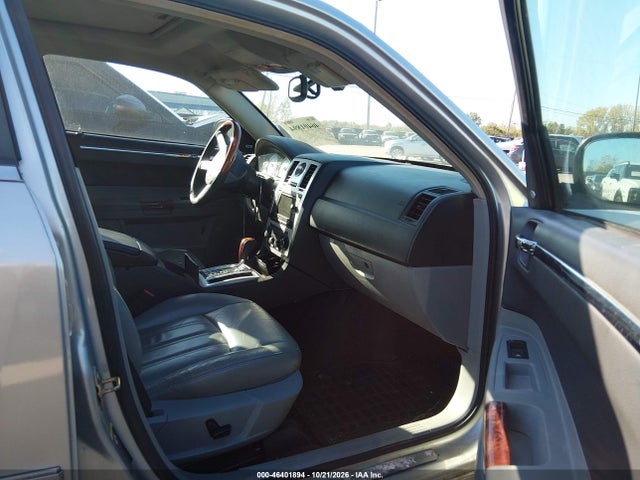 2006 Chrysler 300c მანქანა იყიდება აუქციონზე, vin: 2C3LA63H06H207026, აუქციონის ნომერი: 46401894