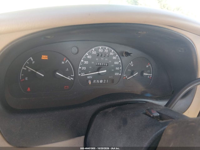 1997 Ford Ranger Splash/xl/xlt მანქანა იყიდება აუქციონზე, vin: 1FTCR10A7VUA55403, აუქციონის ნომერი: 46401905