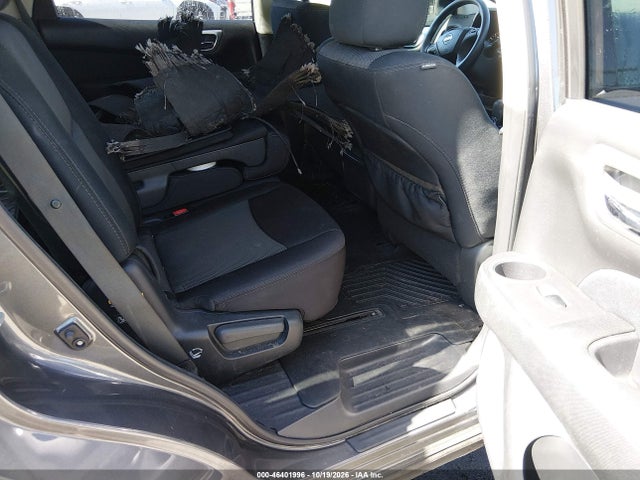 46401996 :رقم المزاد ، 5N1DR2MN9HC903102 vin ، 2017 Nissan Pathfinder S مزاد بيع