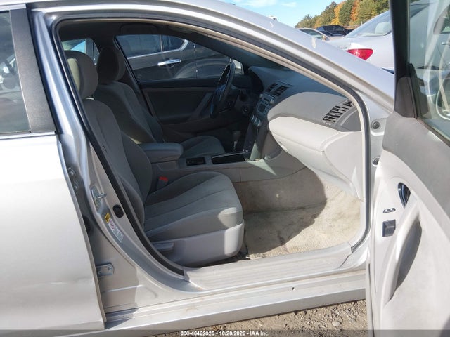 46402025 :رقم المزاد ، 4T1BE46K48U257978 vin ، 2008 Toyota Camry Le مزاد بيع