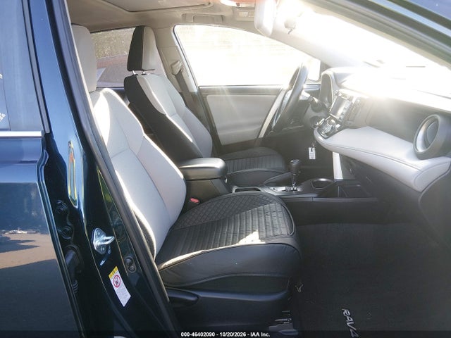 Aukcja sprzedaży 2017 Toyota Rav4 Xle, vin: JTMRFREV8HJ705472, numer aukcji: 46402090