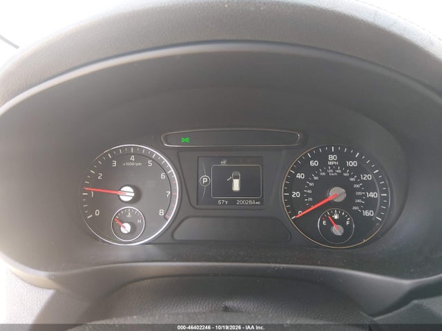 Продаж на аукціоні авто 2016 Kia Sorento 2.4l L, vin: 5XYPG4A3XGG058258, номер лоту: 46402246