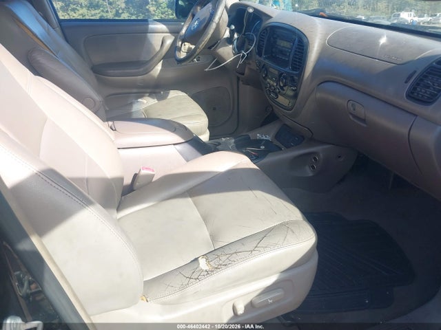 Продаж на аукціоні авто 2005 Toyota Sequoia Sr5 V8, vin: 5TDBT44AX5S234841, номер лоту: 46402442