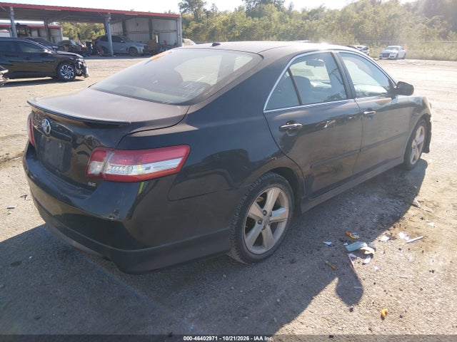 46402971 :رقم المزاد ، 4T1BF3EK7BU191085 vin ، 2011 Toyota Camry Se مزاد بيع