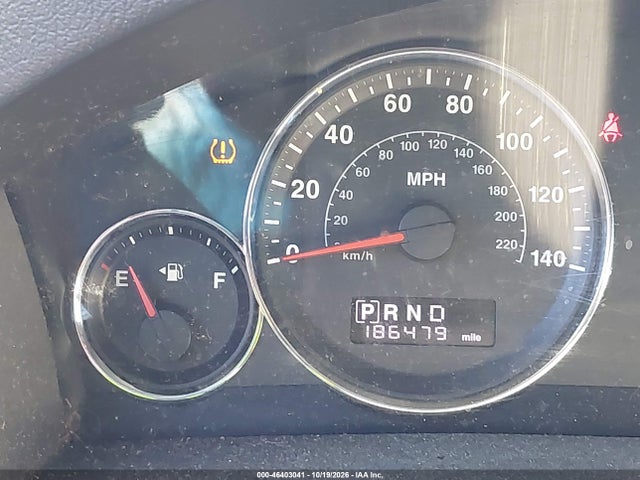 2010 Jeep Grand Cherokee Laredo მანქანა იყიდება აუქციონზე, vin: 1J4PR4GK2AC152133, აუქციონის ნომერი: 46403041