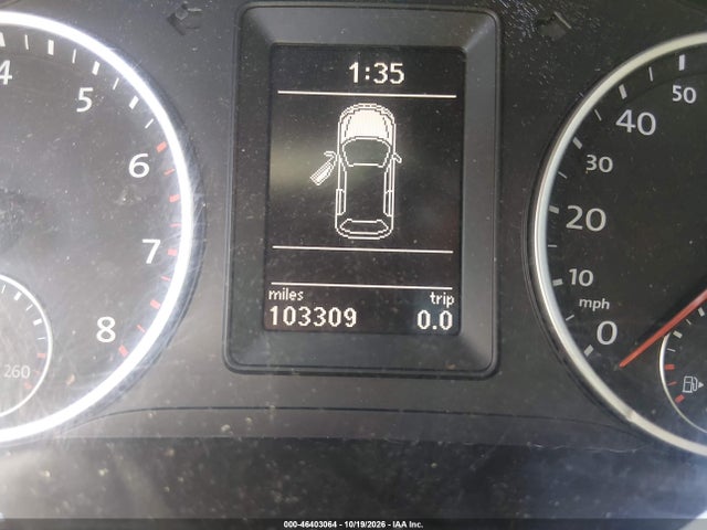2011 Volkswagen Tiguan Sel მანქანა იყიდება აუქციონზე, vin: WVGBV7AXXBW554625, აუქციონის ნომერი: 46403064