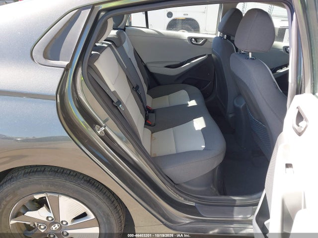 2020 Hyundai Ioniq Hybrid Blue მანქანა იყიდება აუქციონზე, vin: KMHC65LC0LU220178, აუქციონის ნომერი: 46403201