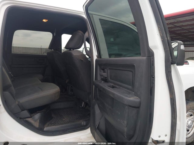 3C6UR5HJ0PG584284 RAM 2500 Tradesman 4x4 8&#039; Box
