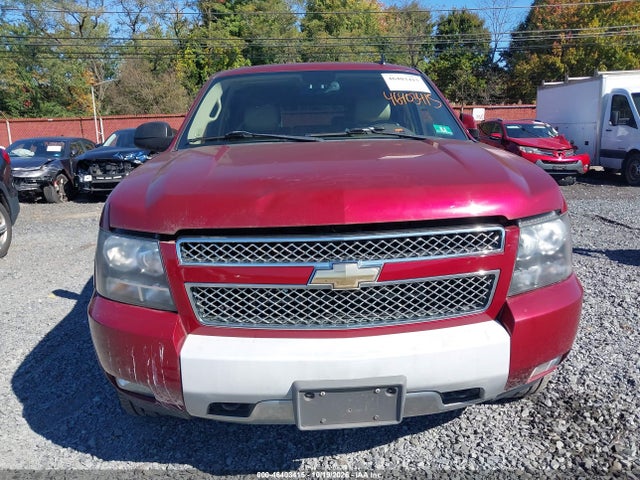 46403415 :رقم المزاد ، 1GNUKJE38AR210922 vin ، 2010 Chevrolet Suburban 1500 Lt1 مزاد بيع