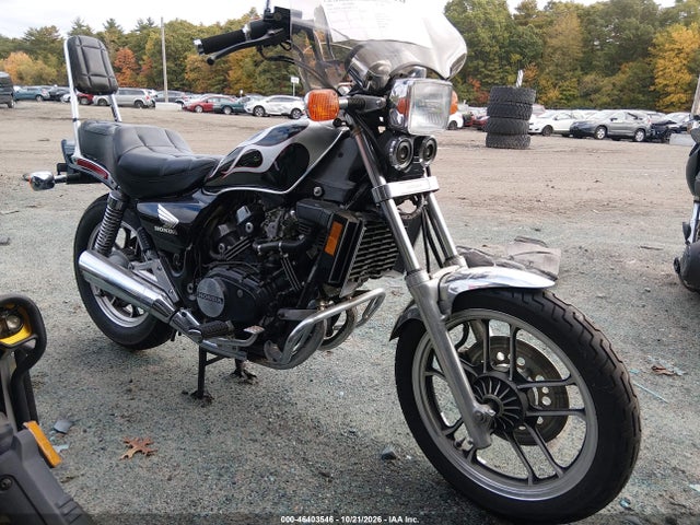 46403546 :رقم المزاد ، JH2PC130XEM005124 vin ، 1984 Honda Vf500 C مزاد بيع