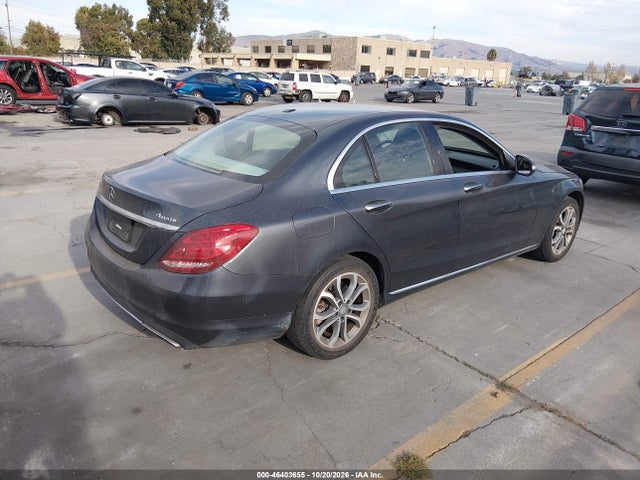 55SWF4KBXFU063792 Mercedes-Benz C 300 4matic