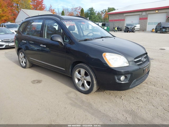 46403680 :رقم المزاد ، KNAFG526487199283 vin ، 2008 Kia Rondo Lx/ex مزاد بيع