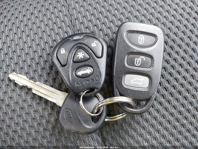 Aukcja sprzedaży 2008 Kia Rondo Lx/ex, vin: KNAFG526487199283, numer aukcji: 46403680
