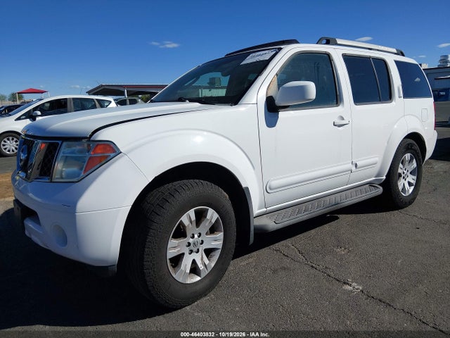 46403832 :رقم المزاد ، 5N1AR18W95C762334 vin ، 2005 Nissan Pathfinder Le مزاد بيع