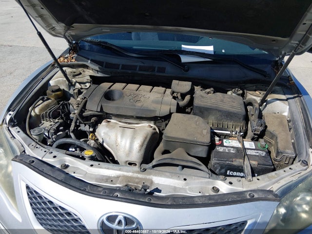 46403887 :رقم المزاد ، 4T1BF3EK8BU135558 vin ، 2011 Toyota Camry Se مزاد بيع