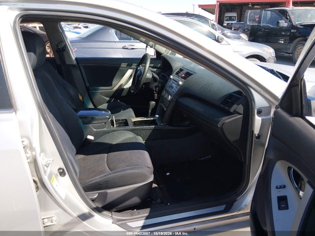 46403887 :رقم المزاد ، 4T1BF3EK8BU135558 vin ، 2011 Toyota Camry Se مزاد بيع