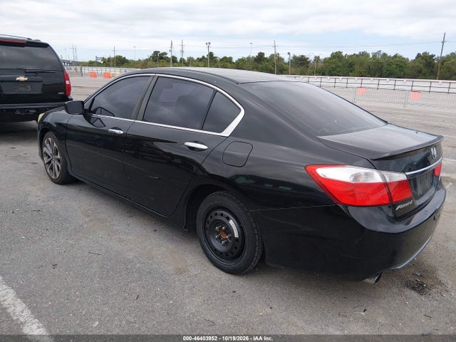 46403952 :رقم المزاد ، 1HGCR2F58FA015108 vin ، 2015 Honda Accord Sport مزاد بيع