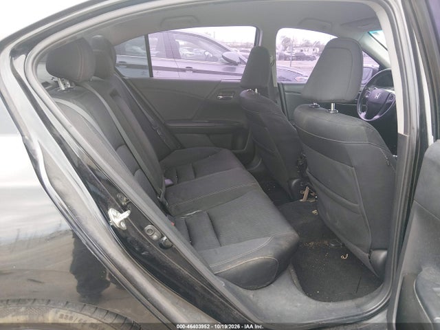 46403952 :رقم المزاد ، 1HGCR2F58FA015108 vin ، 2015 Honda Accord Sport مزاد بيع