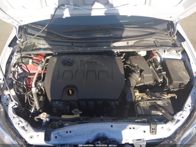 46403964 :رقم المزاد ، 2T1BURHEXJC123569 vin ، 2018 Toyota Corolla Le مزاد بيع