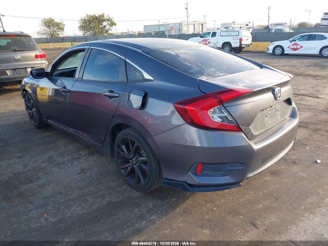 46404219 :رقم المزاد ، 2HGFC2F52JH587736 vin ، 2018 Honda Civic Lx مزاد بيع