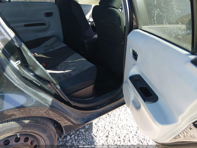 46404218 :رقم المزاد ، JTDKDTB37C1510642 vin ، 2012 Toyota Prius C Two مزاد بيع