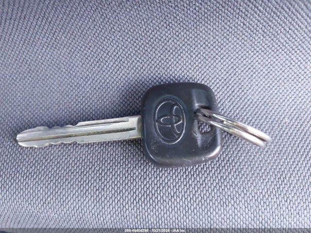 Продажа на аукционе авто 2004 Toyota Rav4, vin: JTEHD20V140025893, номер лота: 46404296
