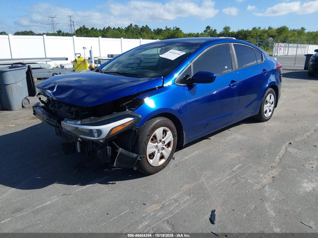 46404356 :رقم المزاد ، 3KPFK4A76JE197465 vin ، 2018 Kia Forte Lx مزاد بيع
