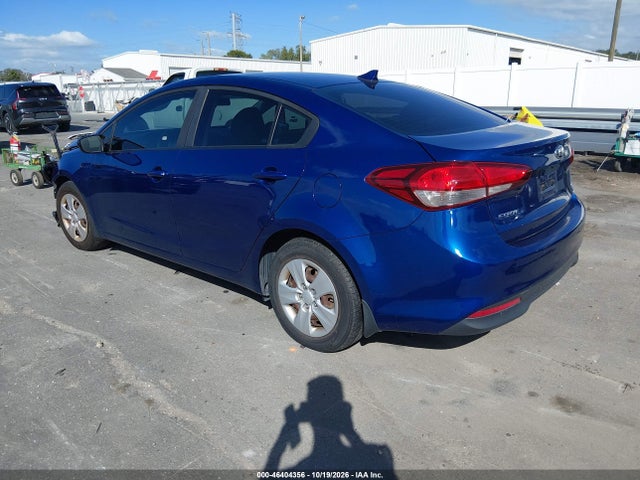 46404356 :رقم المزاد ، 3KPFK4A76JE197465 vin ، 2018 Kia Forte Lx مزاد بيع