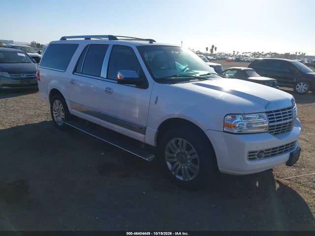 Продажа на аукционе авто 2011 Lincoln Navigator L, vin: 5LMJJ3J5XBEJ00389, номер лота: 46404449