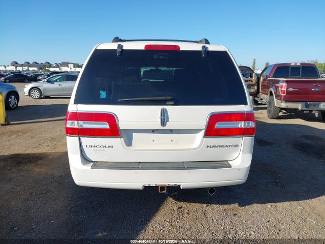 2011 Lincoln Navigator L მანქანა იყიდება აუქციონზე, vin: 5LMJJ3J5XBEJ00389, აუქციონის ნომერი: 46404449