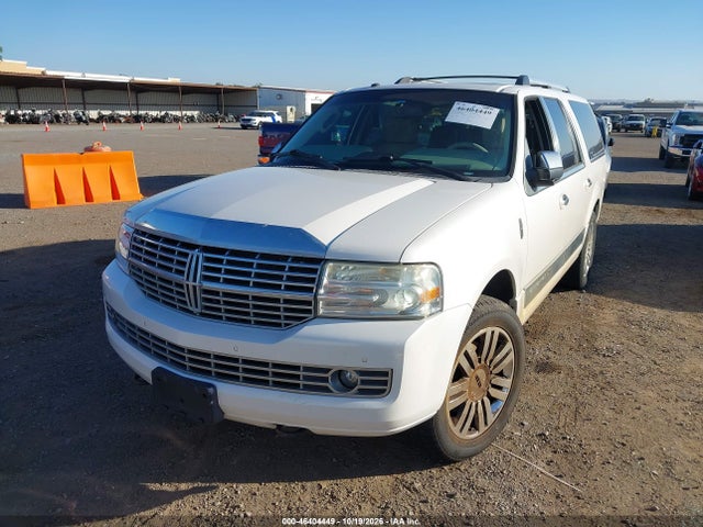 2011 Lincoln Navigator L მანქანა იყიდება აუქციონზე, vin: 5LMJJ3J5XBEJ00389, აუქციონის ნომერი: 46404449