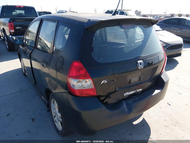 Продажа на аукционе авто 2007 Honda Fit Sport, vin: JHMGD38617S028643, номер лота: 46404572
