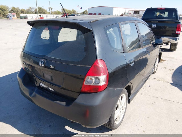 Продажа на аукционе авто 2007 Honda Fit Sport, vin: JHMGD38617S028643, номер лота: 46404572