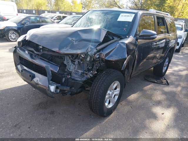 46404825 :رقم المزاد ، JTEBU5JR1H5443095 vin ، 2017 Toyota 4runner Sr5 Premium مزاد بيع